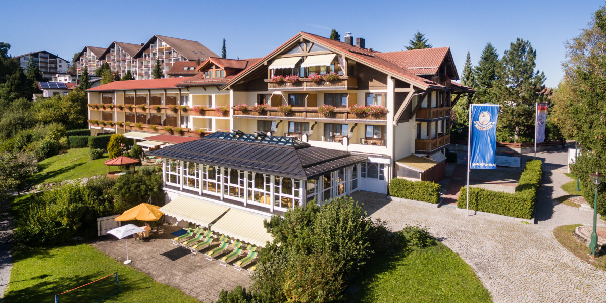 Parkhotel Tannenhof, Lichy GmbH