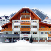 Hotel Garni Alpenhof